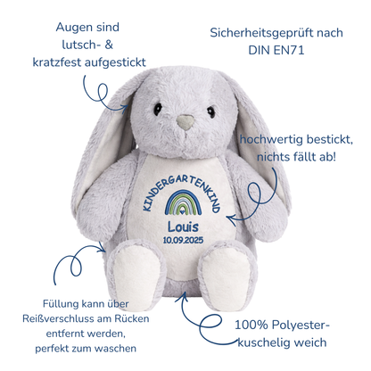 Personalisiertes Kuscheltier Kaninchen zum Kindergartenstart – mit Name bestickt