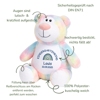 Personalisiertes Kuscheltier pastell Bär zum Kindergartenstart – mit Name bestickt
