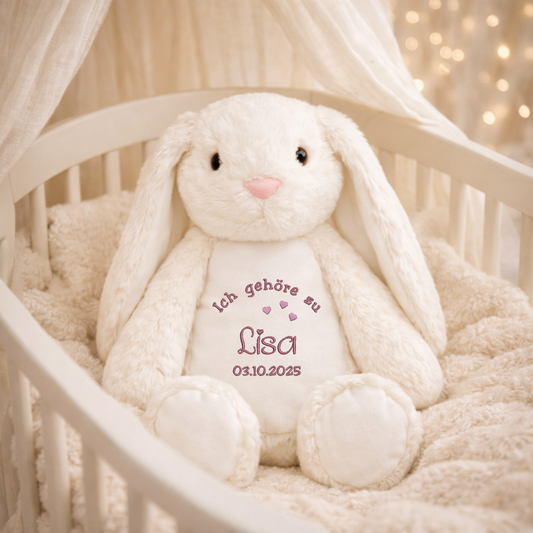 Beschützer Kuscheltier weißer Hase – Liebevoll bestickt und personalisiert