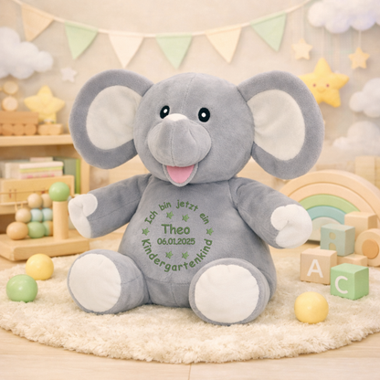 Personalisiertes Kuscheltier Elefant zum Kindergartenstart – mit Name bestickt